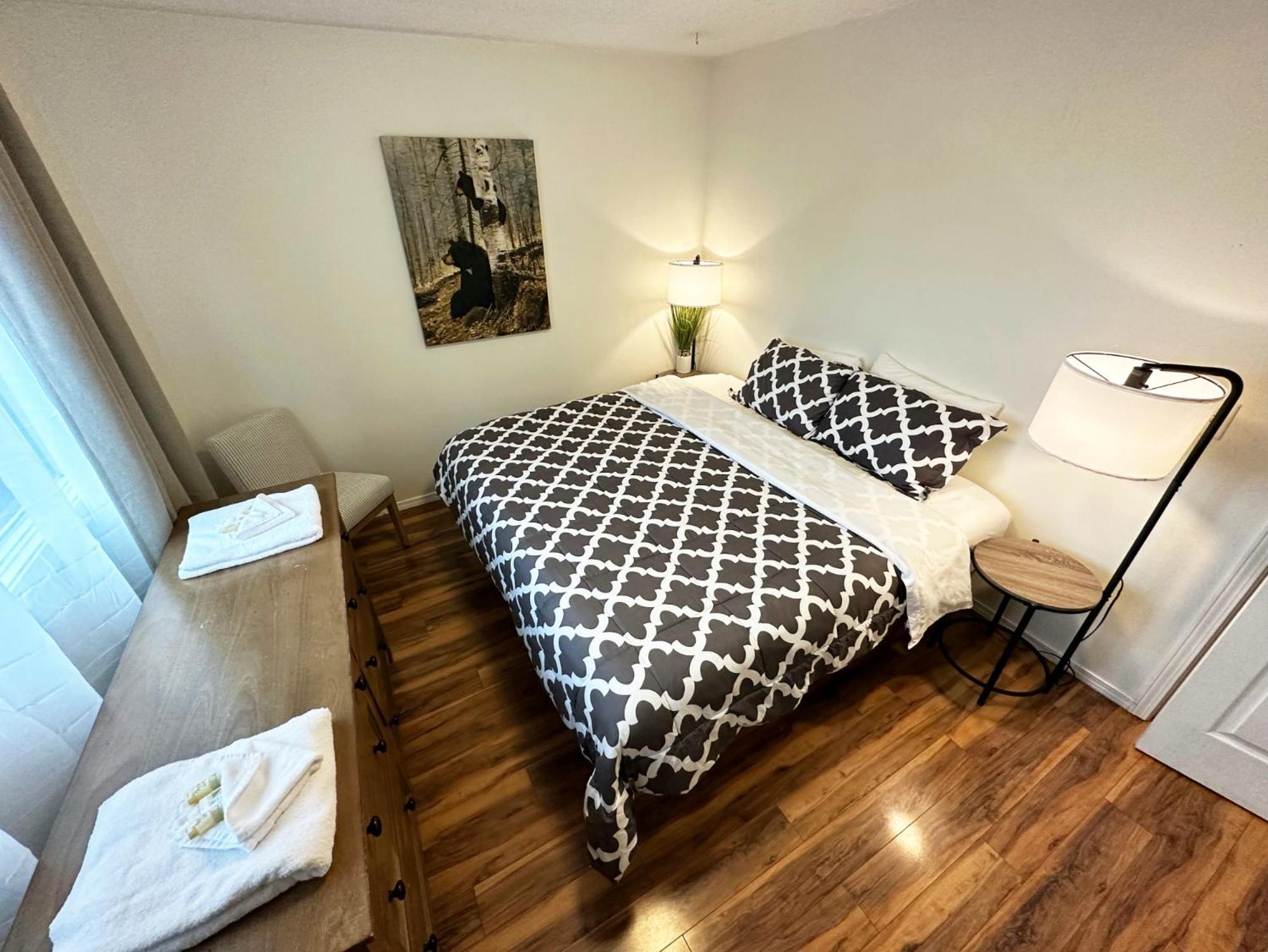 Stay Anchorage! Furnished Two Bedroom Apartments With High Speed Wifi Room photo